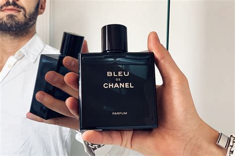 Les 10 meilleurs parfums pour un jeune homme.